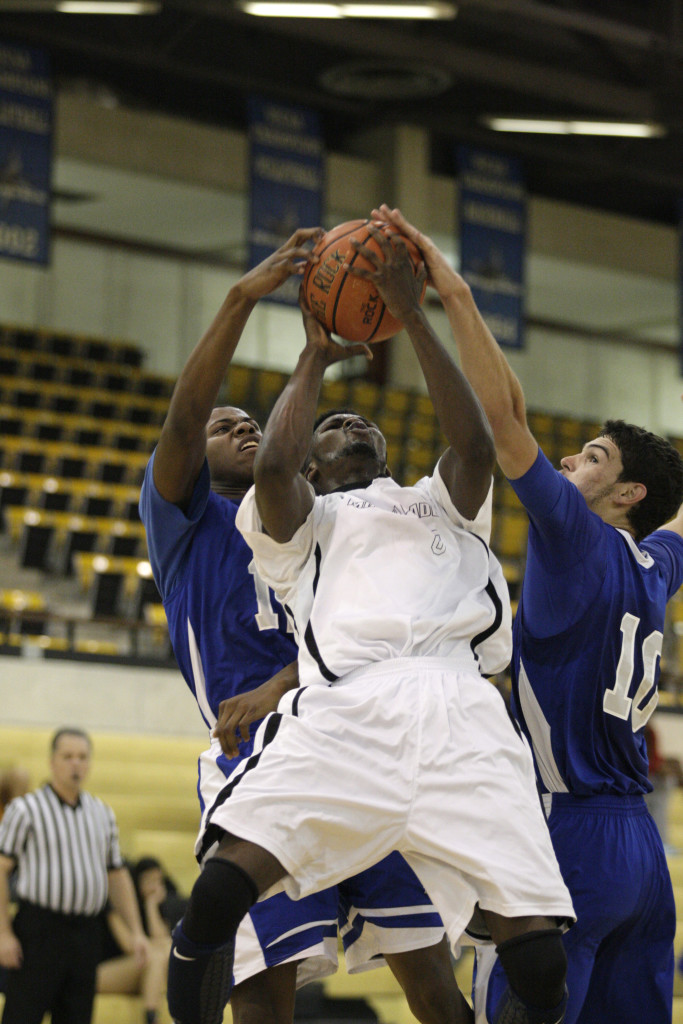 Basketball game between MDC and Broward College.