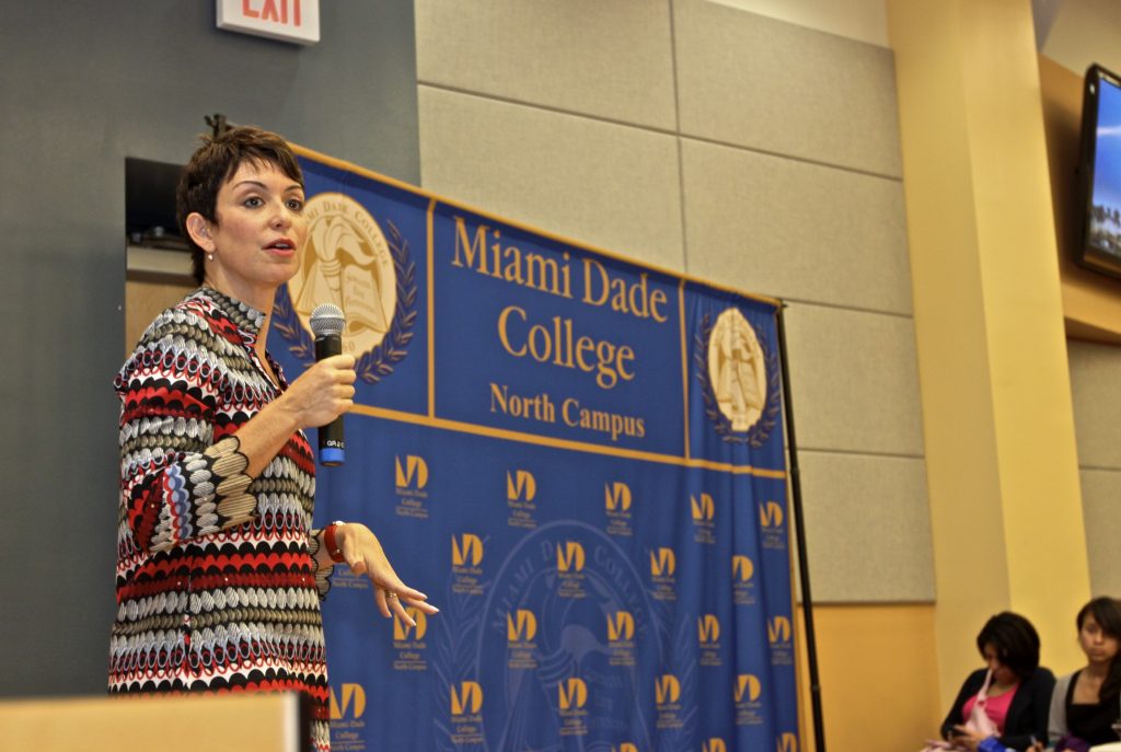 Belkys Nerey speaking to students.