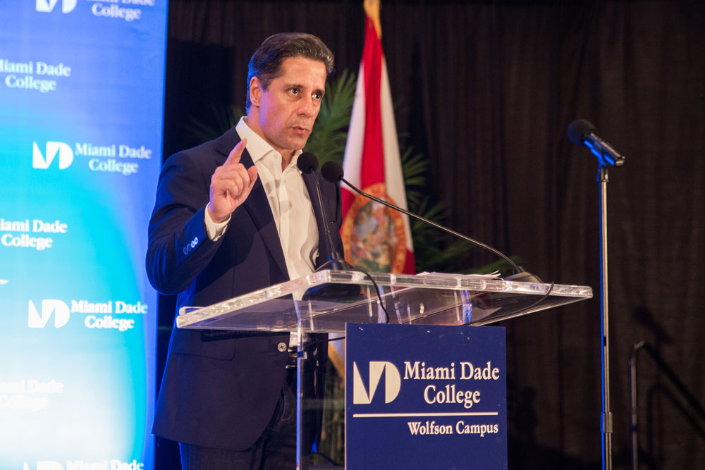 Photo of Alberto M. Carvalho speaking.
